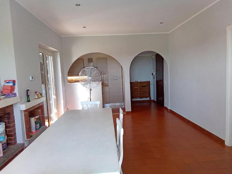 Appartamento Luminosissimo Con Vista Panoramica Marina di Cerveteri Eksteriør billede
